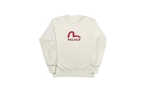  『PALACE』细节玩味丰富！PALACE x EVISU 联名系列正式发布