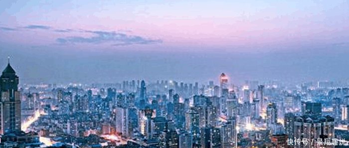 湖北正规划修建一条“最美”高铁, 全线设13站, 沿线两城市发达了