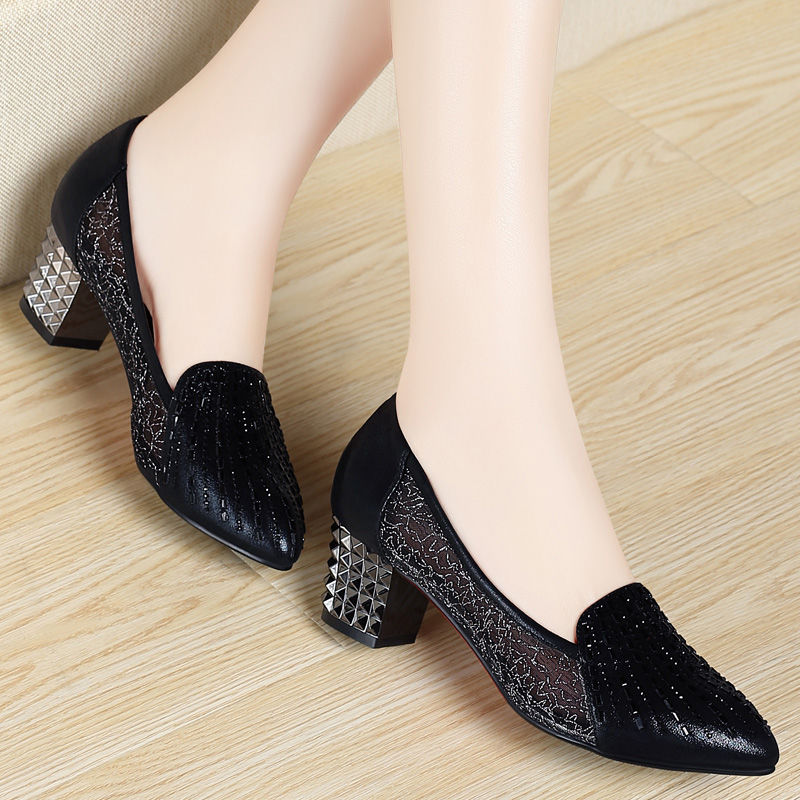 这几款美到飞起的女鞋，洋气时尚又有型，姐姐一下子就入手