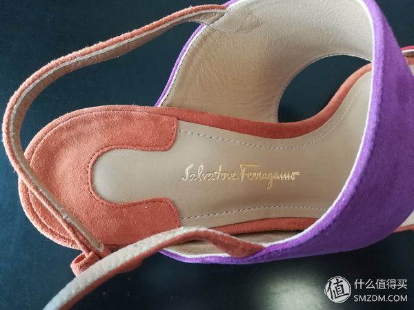 一大波LD的女士凉鞋来袭-菲拉格慕、RED VALENTINO、EP