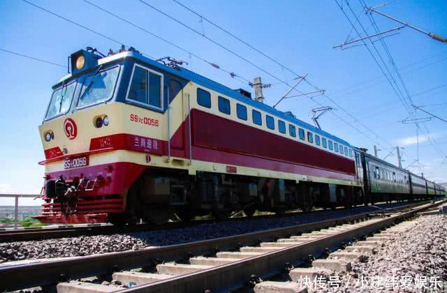 为何有人宁愿坐20小时火车，也不坐10小时高铁，2小时飞机