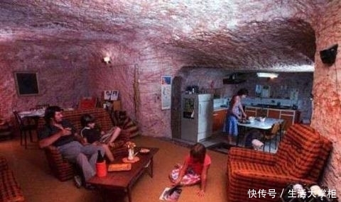 沙漠底下住着2000名地底人 下去看看他们的家 都不愿意上来