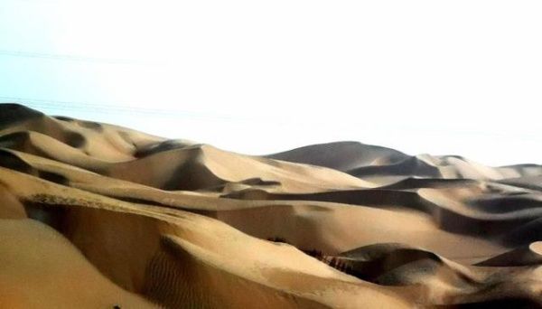 坐着大巴去新疆（五）之从且末到民丰，走走塔克拉玛干沙漠公路