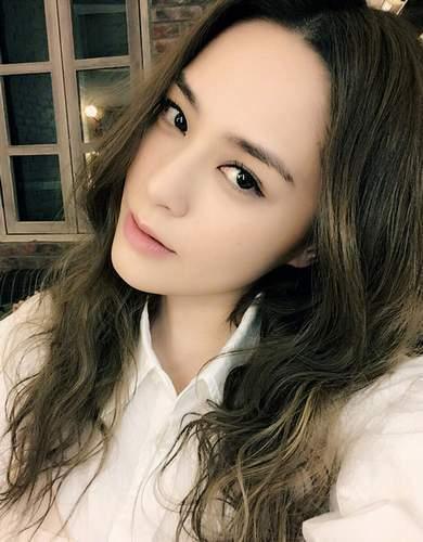 阿娇婚事再出幺蛾子？好友帮澄清谣言并透露月底大婚