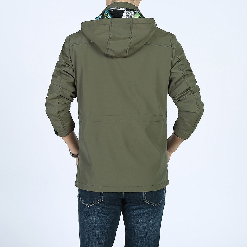 这款式”冲锋衣”，比大衣帅气比夹克时髦，我给老爸送2件