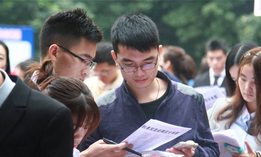 面试官:公司推迟给你发工资你愿意吗?唯有说不