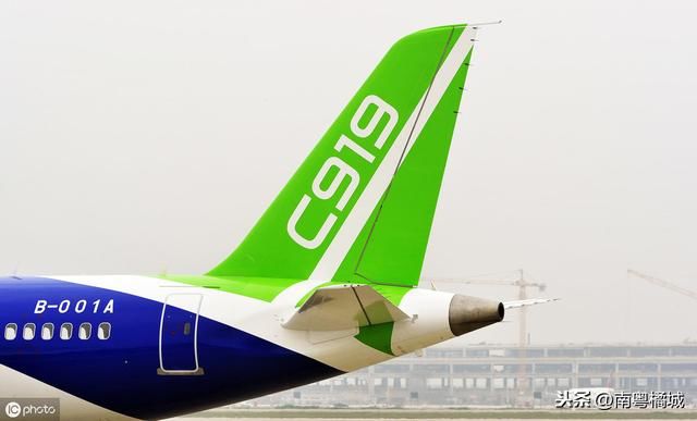  「我国」我国有“危险”的三座民用机场，被称为陆地航母，跑道