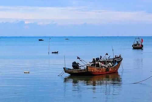 中国一低调的海滨城市，海鲜价远不及三亚，美如仙境却火不起来