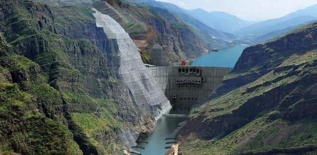 中国世界级水电工程，预计2020年开放，近50万居民因此搬迁