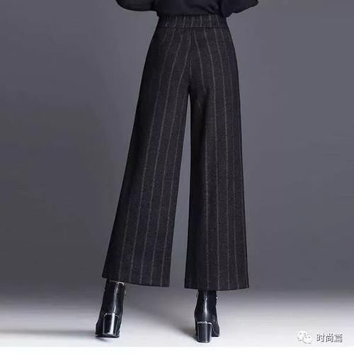  过时：打底裤过时了！如今流行大衣 阔腿裤，七零后小姨穿上年轻十几岁