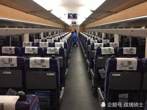  [高铁]高铁都是“顺座”，为啥火车却是对着坐？乘务员说出原因