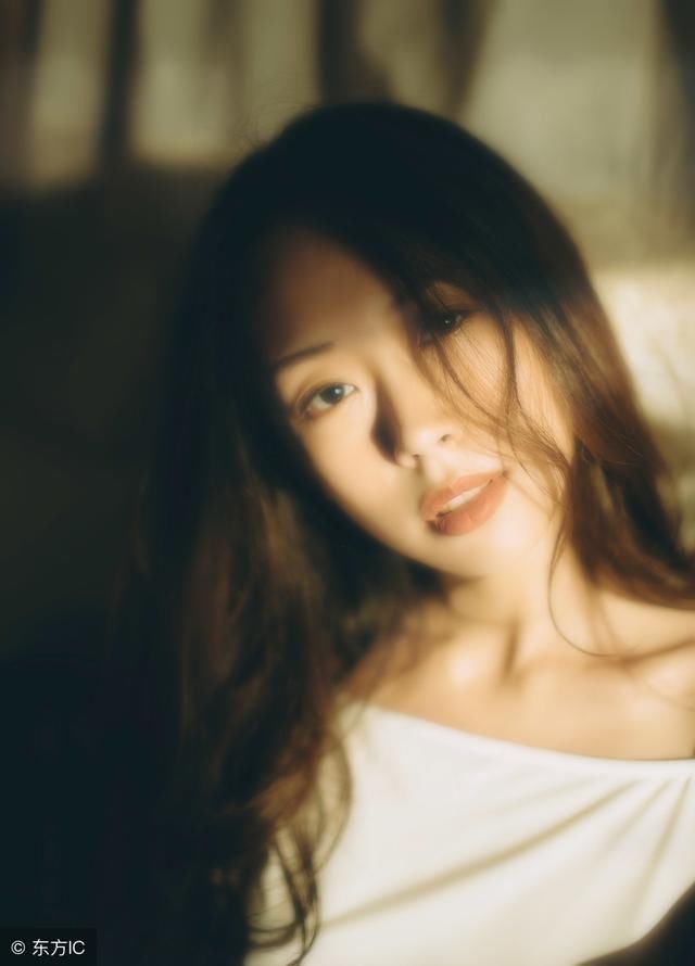 如何做到逆光拍人像脸不黑？10个利用阳光拍摄人像相片的小技巧