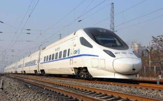 温州至成都高铁本月6日开通 比原先省23小时