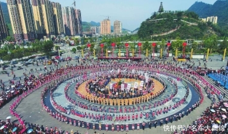 获780亿高铁项目，还将迎来20亿重点项目加持，四川此县将崛起