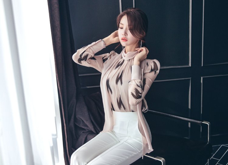 除了职业裙，能驾驭长裤的必是美女