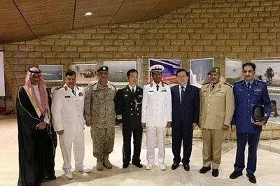 沙特军方受大国指点，采用围点打援战术，对胡赛  连战连捷一扫颓