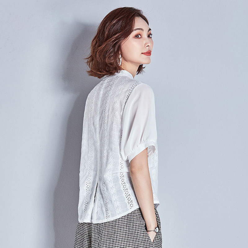 上班女人最爱的“秘书衫”，搭配包臀裙，勾勒出姣好身材