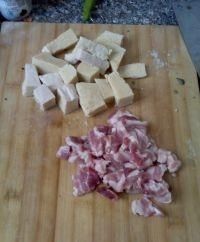  「還是」家常白菜炖豆腐，究竟先放豆腐還是白菜，大部分人都傻傻的搞不清