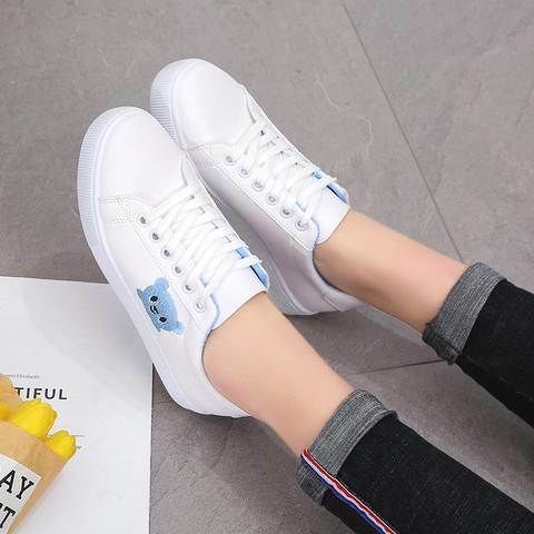 老婆从不穿高跟鞋，这次我给买了两双高跟单鞋，哇穿上太有女人味