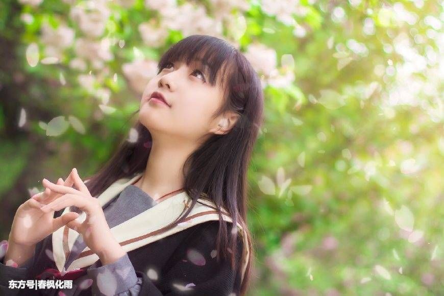 小学妹学生制服，黑丝美腿，清纯时尚风！