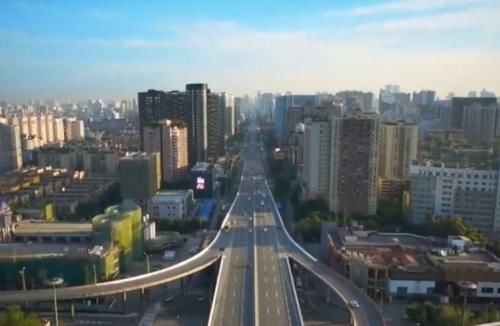  我国■我国新添加的“四大中心城市”，武汉郑州在列，有你家乡