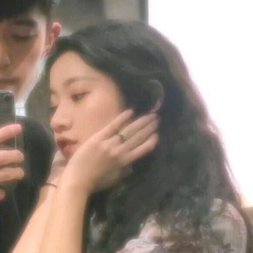 高清情侣头像:我想了一千遍一万遍我们在一起的样子,又觉得这辈子