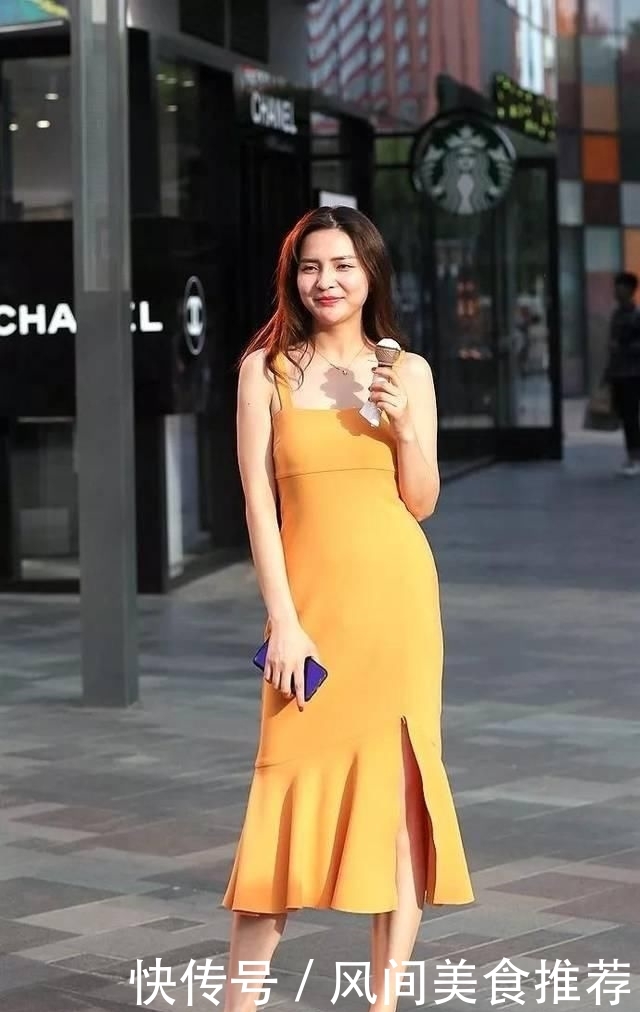 显得:高跟鞋时尚穿搭,让女性显得美丽又优雅