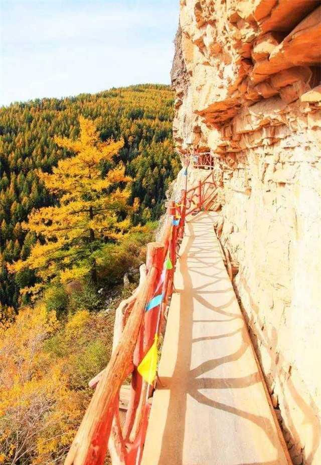  宁武天池：中国神奇小城，藏有5大千古之谜，令无数驴友叹为观止！