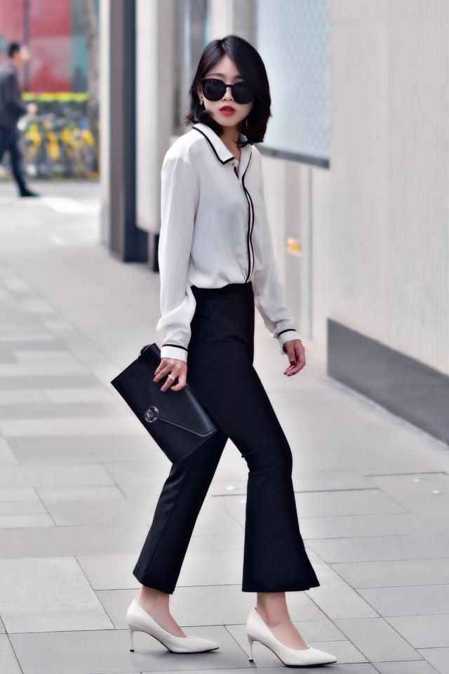 街拍：身材很棒的第三个美女，玲珑曲线，真是赏心悦目！