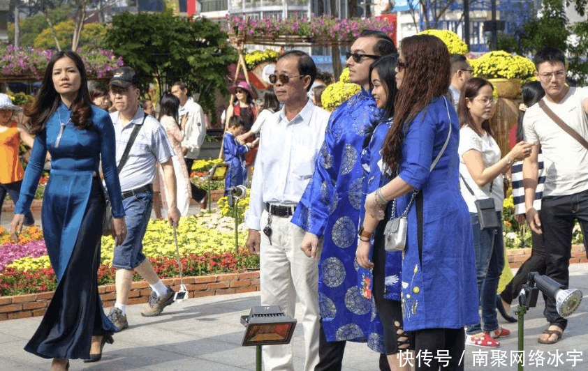 中国游客到越南, 实拍大山农村水牛市场, 一头牛到底能卖多少钱