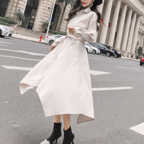 女人过了40岁!这样穿让你回到30岁,白嫩又显瘦,人见人夸