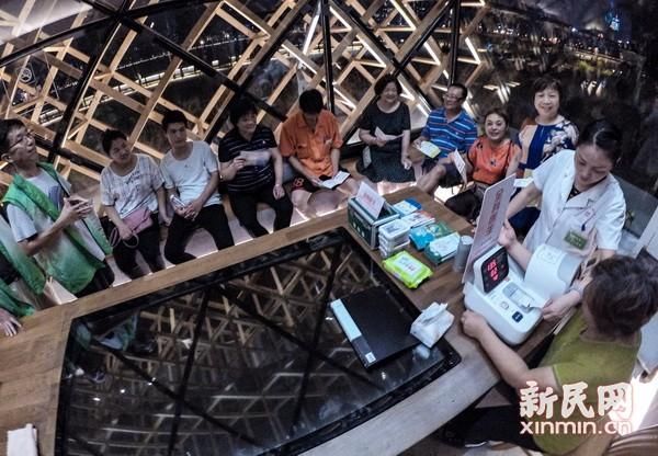 休息站有医疗咨询点