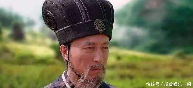 「魏延和杨仪」诸葛亮死前偷偷留下一人,诛杀两大栋梁,却为蜀汉延续了30年寿命