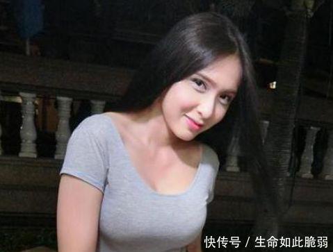 “水果西施”走红网络,中国游客慕名前往,好失望:脸怎么了?