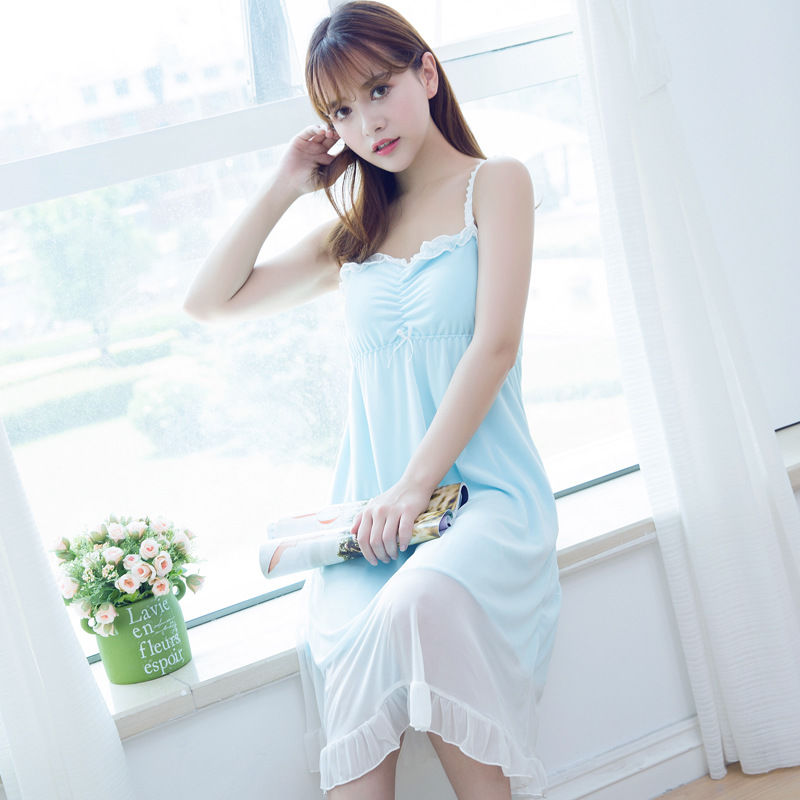 传统睡裤三角裤OUT!今年流行冰爽睡裙丁字裤，透气亲肤有腔调