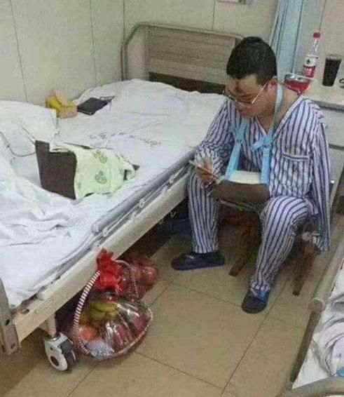 北京男子发微博视频辱骂外地人并嚣张自报家门，下一秒却傻眼了！