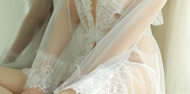 不得不说!老婆穿的这款“薄纱睡衣”，满满女人味，宅男女神范