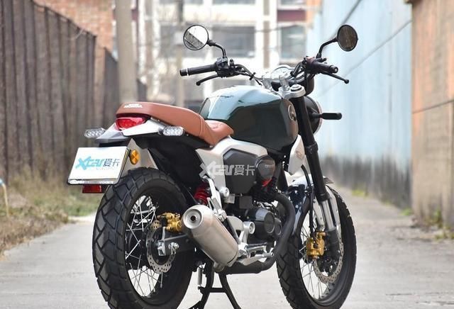  「CB190SS」不到2万的复古摩托车 五羊本田CB190SS实拍