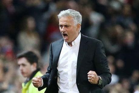 曼联官方怒批穆帅博格巴吵架传闻造谣：荒谬透顶！他们关系好得很