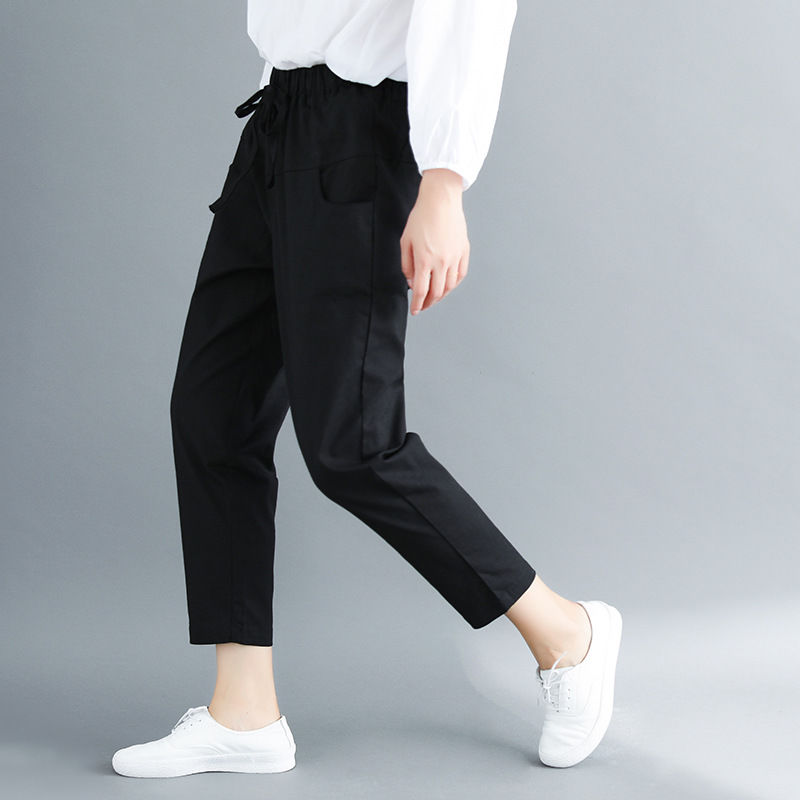 现在女人越来越会穿，棉麻衣+平底鞋，美出新高度，这才叫洋气