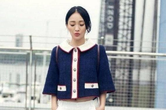 女性的高级气质,当当张钧宁跟周迅撞衫,终于见识到了