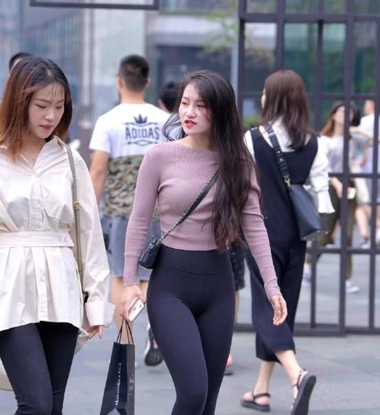  小姐姐|清新脱俗又时尚的小姐姐，优雅浪漫还性感，秀出大牌范！