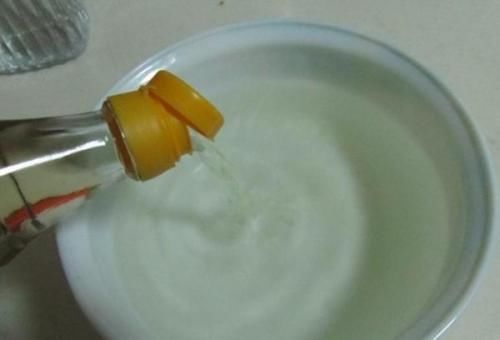 白醋加它好神奇，早晚擦擦脸，祛斑美白又祛痘，让你肌肤永远18岁