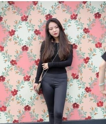 「唯妙」美丽高跟,小姐姐高跟唯妙唯俏,你确定这是秋天?
