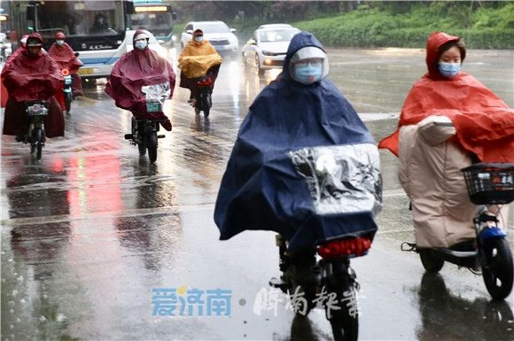  『春雷』春雷+冰雹！济南气温骤降至10℃，今明两天仍有小到中雨