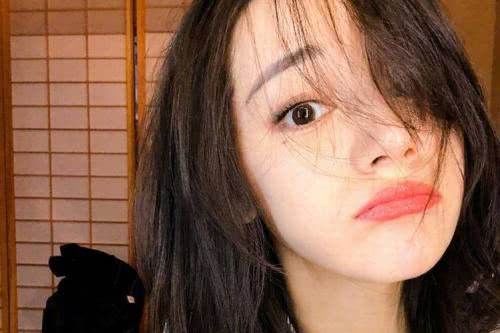  「迪丽」迪丽热巴新剧未拍先火，46亿票房男主却临时被换，网友：更期待了