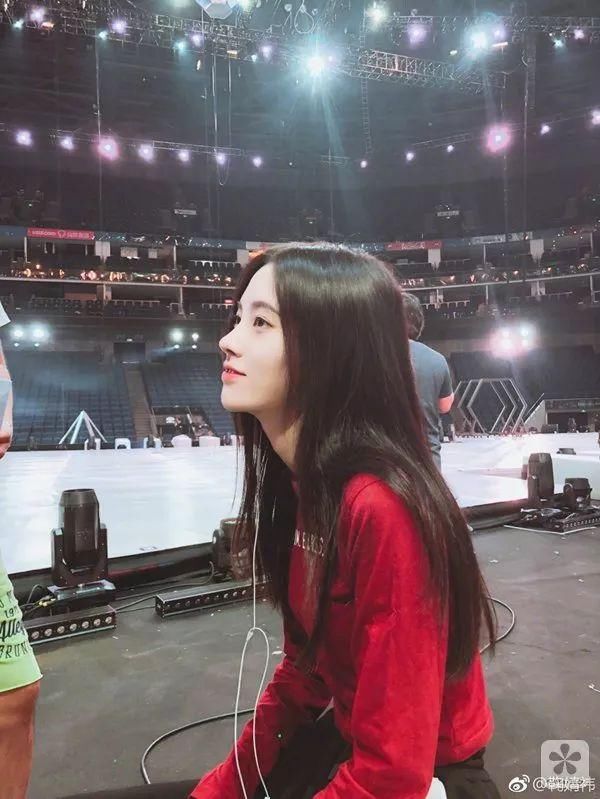 发型｜鞠婧祎实力教学！适合娇小妹子的百搭发型到底有哪些？