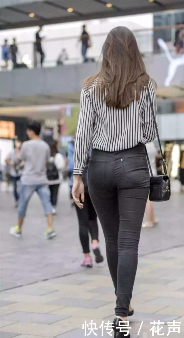 摄影：紧身牛仔裤女王