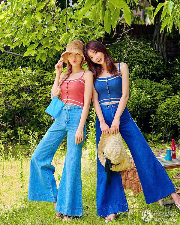 简约优雅的纽扣元素，显瘦复古今夏必备!