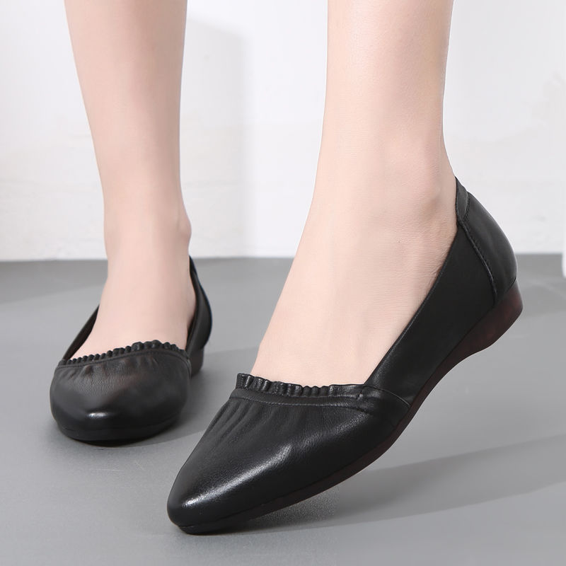 高跟鞋收了吧!国庆出游，新出8款“小皮鞋”，洋气百搭不累脚